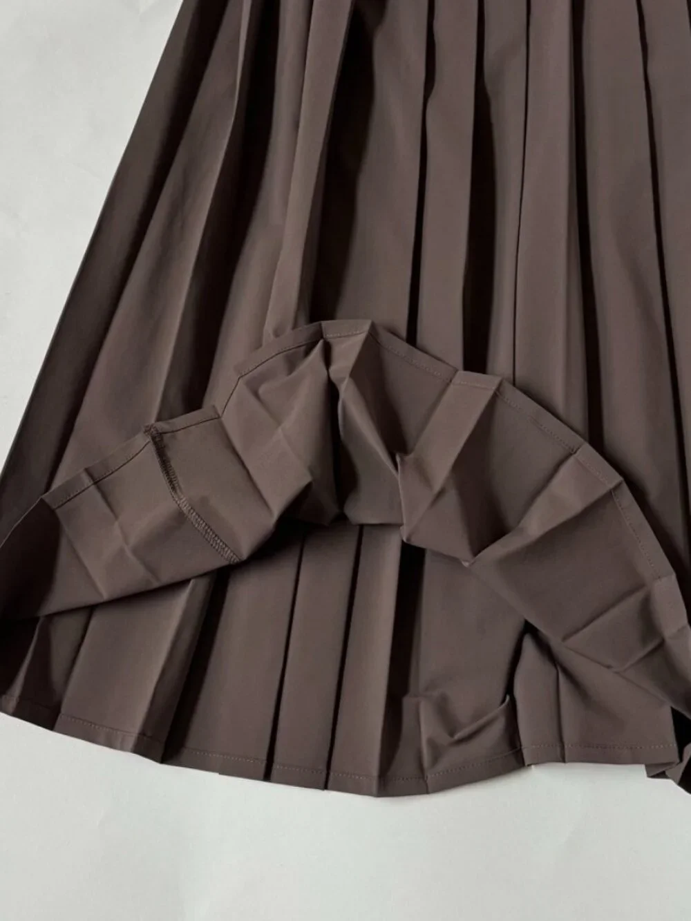 Nike 24.7 Womens S Pleated Skirt Brown HQ8153 Perfect Stretch Pleated Dri Fit - Picture 5 of 9